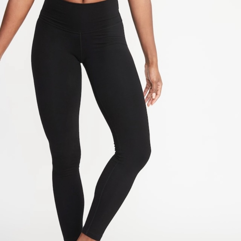 Old Navy Elevate Go-Dry Leggings